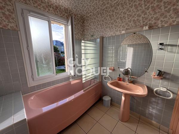 A VENDRE : MAISON ENTRE PLAGES ET COMMERCES