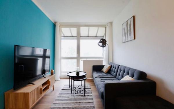 Appartement à louer    1 pièce • 13 m2 Talence