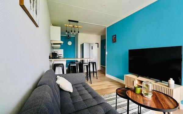 Appartement à louer    1 pièce • 13 m2 Talence