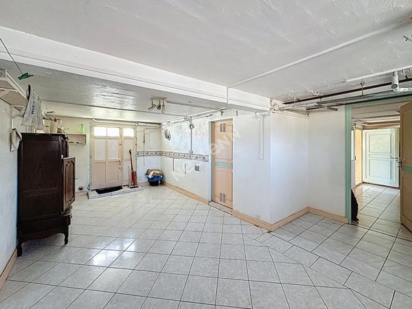 Charmante Maison à Vendre à Migné Auxances - 5 Pièces avec Jardin