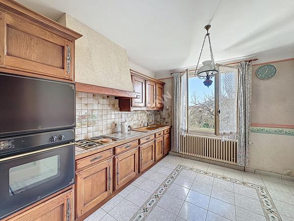 Charmante Maison à Vendre à Migné Auxances - 5 Pièces avec Jardin