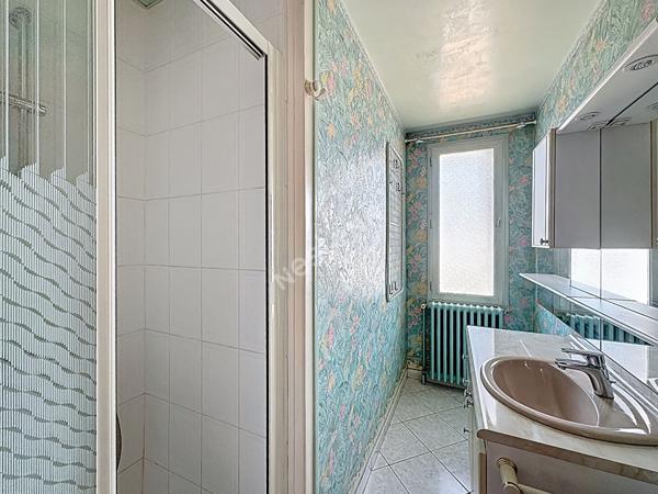 Charmante Maison à Vendre à Migné Auxances - 5 Pièces avec Jardin