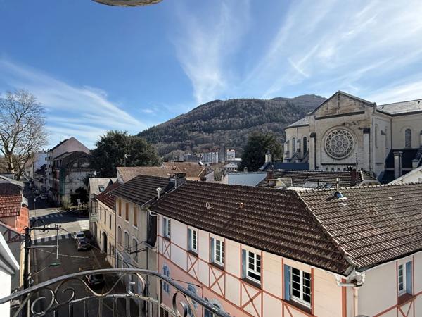 Appartement T3 plein centre de LOURDES