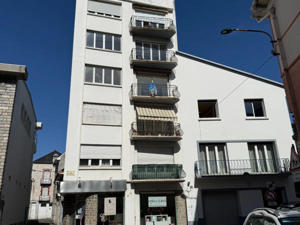 Appartement T3 plein centre de LOURDES