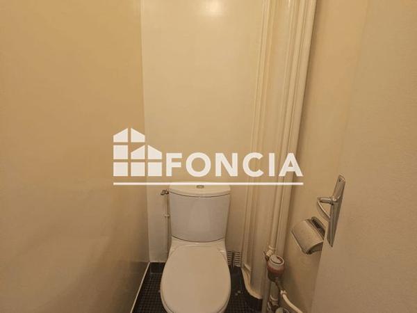 Location Appartement 2 pièces 48.9 m² - 24 BIS RUE DE VERDUN Charenton Le Pont 94220