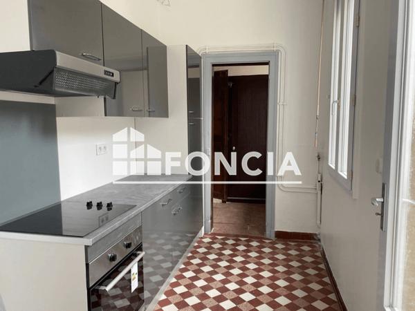 Location Maison 3 pièces 94 m² - 37 AVENUE HENRI LEFEUVRE Le Mans 72000