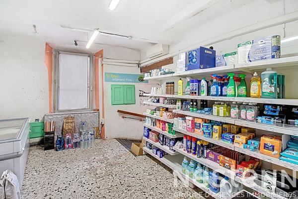 A VENDRE FIGANEIRES - Fonds de commerce Supérette sous enseigne