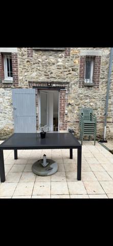 RARE SUR LE MARCHE- Un Souplex d'exception avec jardin privatif en plein coeur de montmorency!!!!!