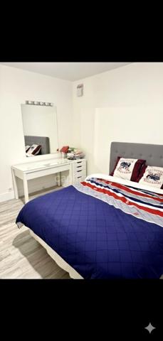 RARE SUR LE MARCHE- Un Souplex d'exception avec jardin privatif en plein coeur de montmorency!!!!!