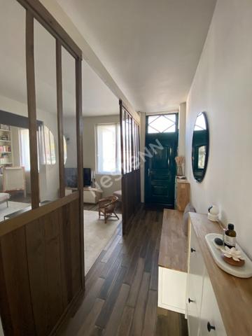 TOURS - SAINTE RADEGONDE - Entièrement rénovée - Volumes - Charme - Coup de coeur assuré