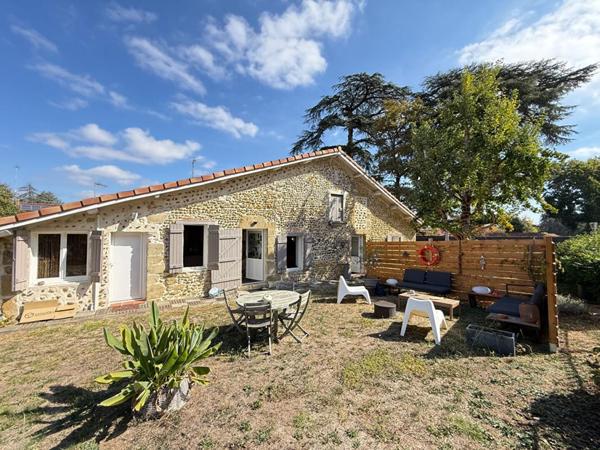 Maison Aire Sur L'adour 5 pièce(s) 120 m2