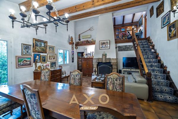 SUPER GÉMENOS – MAISON PROVENÇALE – CALME – VUE COLLINES – PISCINE – TERRAIN 2 544 m² – APPARTEMENT INDÉPENDANT 730.000 €