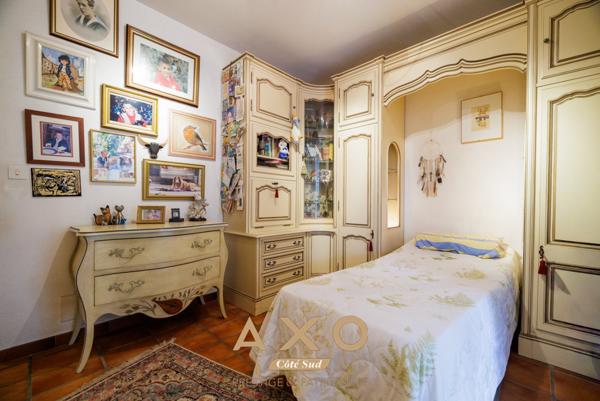 SUPER GÉMENOS – MAISON PROVENÇALE – CALME – VUE COLLINES – PISCINE – TERRAIN 2 544 m² – APPARTEMENT INDÉPENDANT 730.000 €