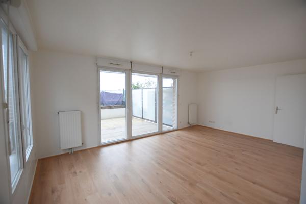 Appartement F3 - 70 m² - Cergy Préfecture