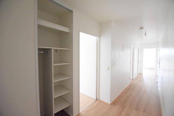 Appartement F3 - 70 m² - Cergy Préfecture