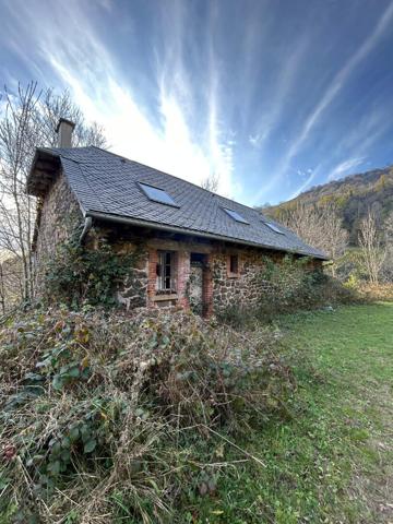 Grange Thiezac 1 pièce(s) 219.4 m2 , Thiezac