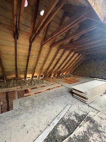Grange Thiezac 1 pièce(s) 219.4 m2 , Thiezac