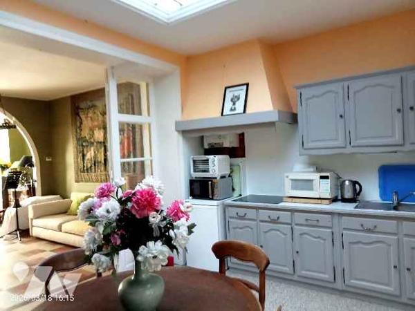 Maison de ville de 4 pièces + extérieur clos