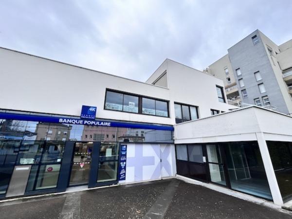 A LOUER - Espace de bureaux 191 m2 - MACON CENTRE VILLE