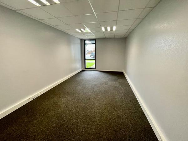 Bureaux à louer à SAINT ETIENNE DU ROUVRAY 76800