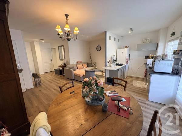 Immeuble à vendre  110,68 m 2   DEOLS  - 36