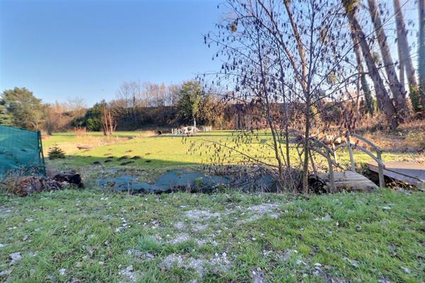 Immeuble à Vendre à Etampes 1200 m2