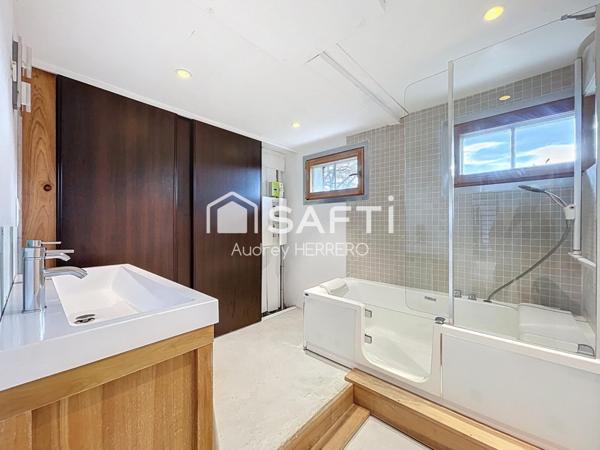 Loft 250m2 sur Gratentour