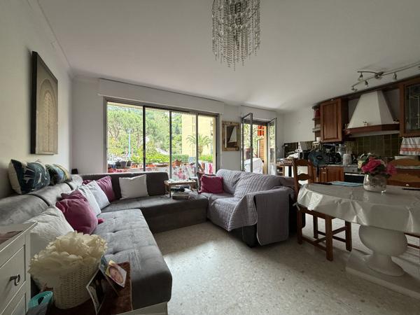 Appartement à MENTON (06500)