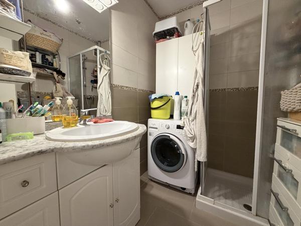 Appartement à MENTON (06500)