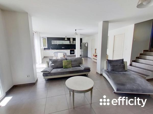 Maison 5 pièces - 150 m²