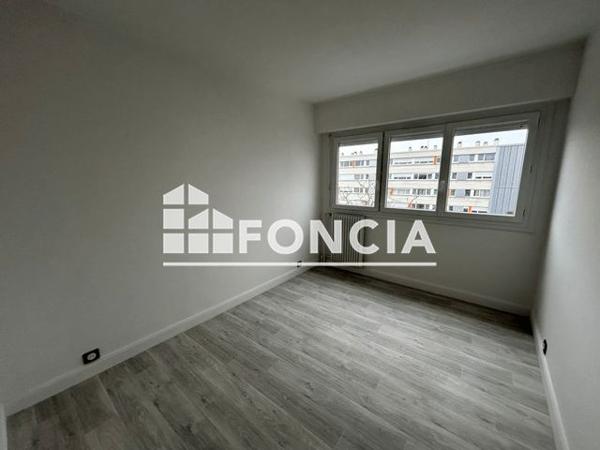 Location Appartement 4 pièces 75.81 m² - 6 RUE D'AGEN Saint-herblain 44800