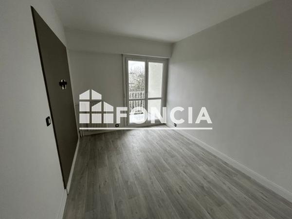 Location Appartement 4 pièces 75.81 m² - 6 RUE D'AGEN Saint-herblain 44800