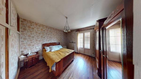 Maison des années 50 au calme, avec vue dégagée, dans un quartier recherché
