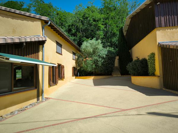 Ensemble immobilier de caractère dans un cadre bucolique Varilhes