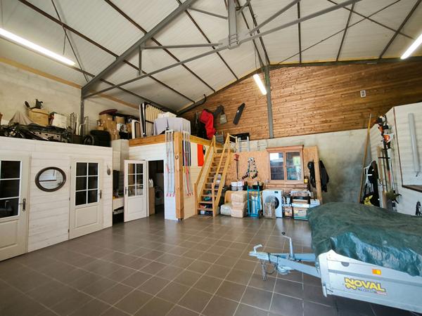 Ensemble immobilier de caractère dans un cadre bucolique Varilhes