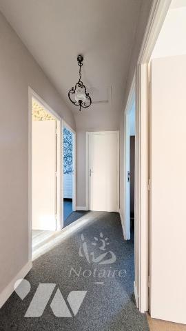 À proximité du centre-ville de Plouescat – Maison avec garage et jardin dans un quartier calme