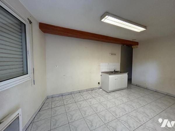 A VENDRE - IMMEUBLE - LAVAL 