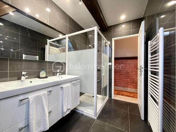 Domaine de 671,39 m²