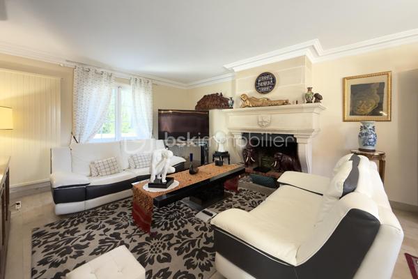 Domaine de 671,39 m²