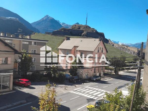 Location Appartement 5 pièces 84.1 m² - 7 ROUTE D'ITALIE Briancon 05100