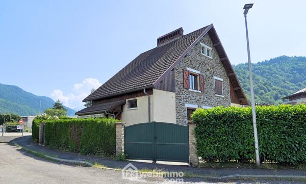 Maison de ville 66 m² à Ugine 73400