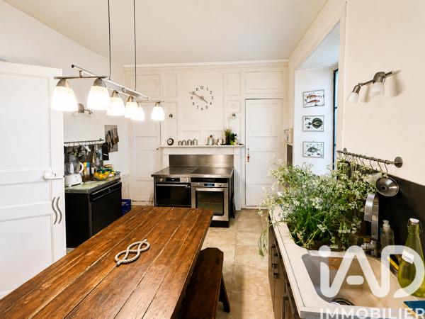 Maison à vendre 12 pièces 353 m² Neuvic