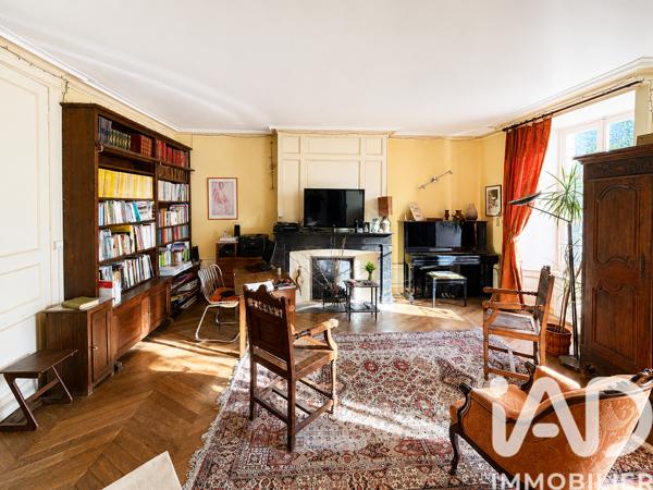 Maison à vendre 12 pièces 353 m² Neuvic