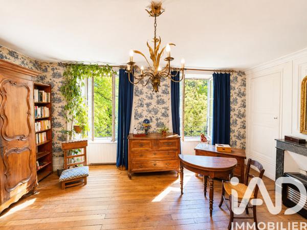 Maison à vendre 12 pièces 353 m² Neuvic