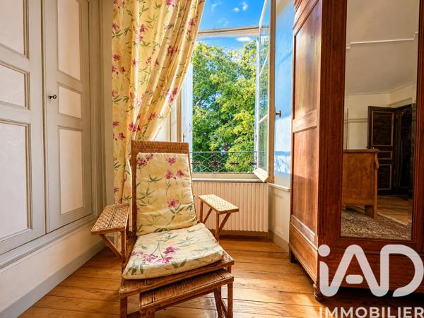 Maison à vendre 12 pièces 353 m² Neuvic