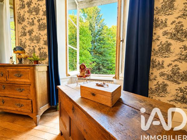 Maison à vendre 12 pièces 353 m² Neuvic
