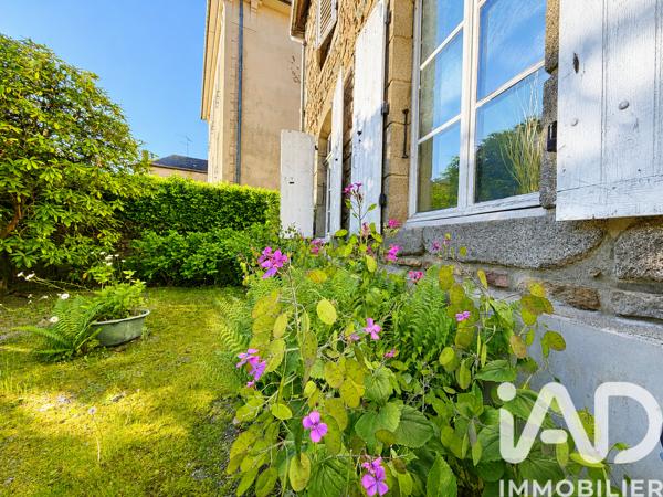 Maison à vendre 12 pièces 353 m² Neuvic