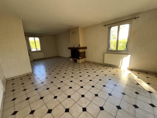 Maison à vendre |  Pellevoisin |  4 pièces | 164 m²