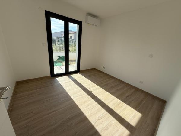 Maison à OLONZAC, 34210 - 4 pièces 90m²