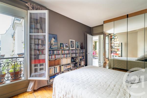 Appartement F3 à vendre  3 pièces - 64,70 m2 PARIS - 75011